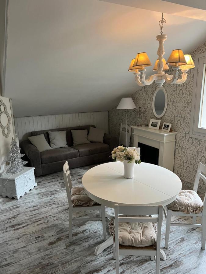 Val Di Luce - Delizioso Appartamento 6 Posti Letto - Accesso Diretto Alle Piste Da Sci อาเบโตเน ภายนอก รูปภาพ